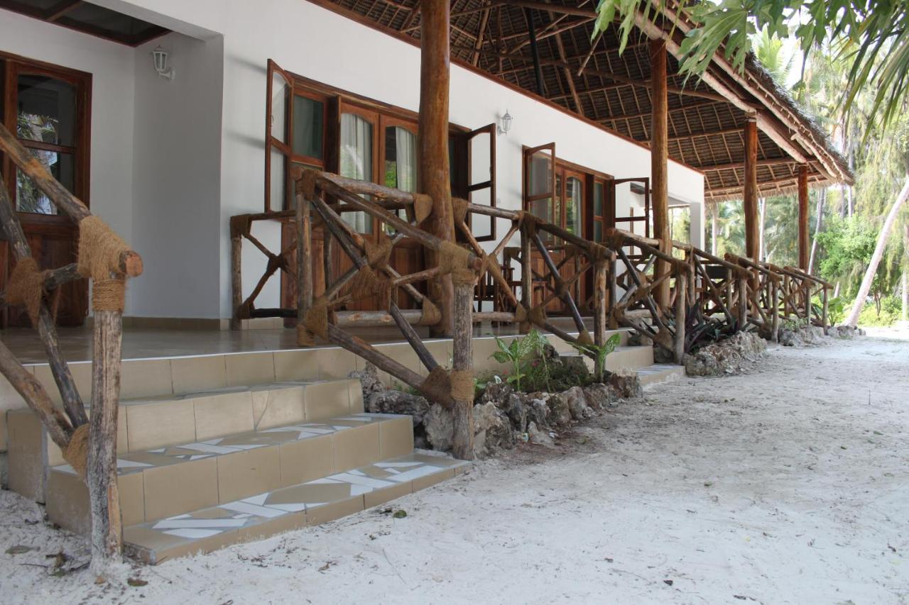 Panga Chumvi Beach Resort Matemwe Kültér fotó