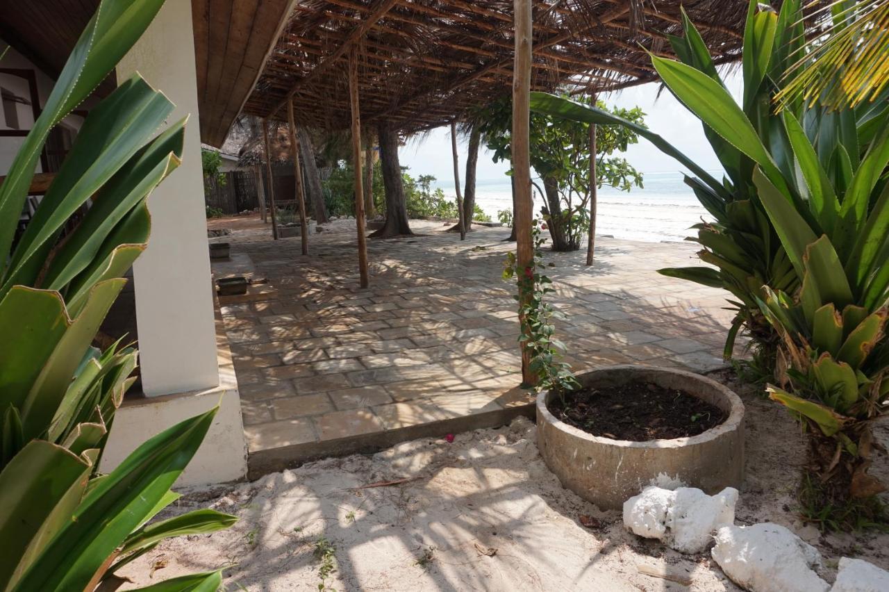 Panga Chumvi Beach Resort Matemwe Kültér fotó